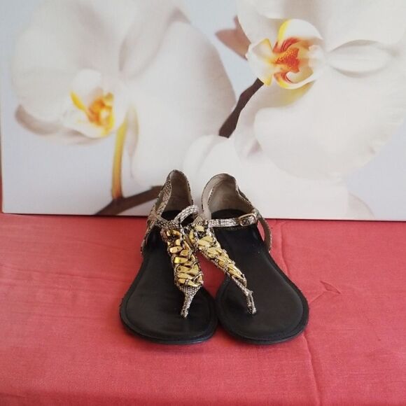Fergalicious Flat Sandals, Snake Print, 7.5 - Picture 1 of 6